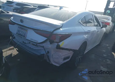 2025 Lexus Es 300H из США, поврежденный, VIN 58ADA1C12SU057003